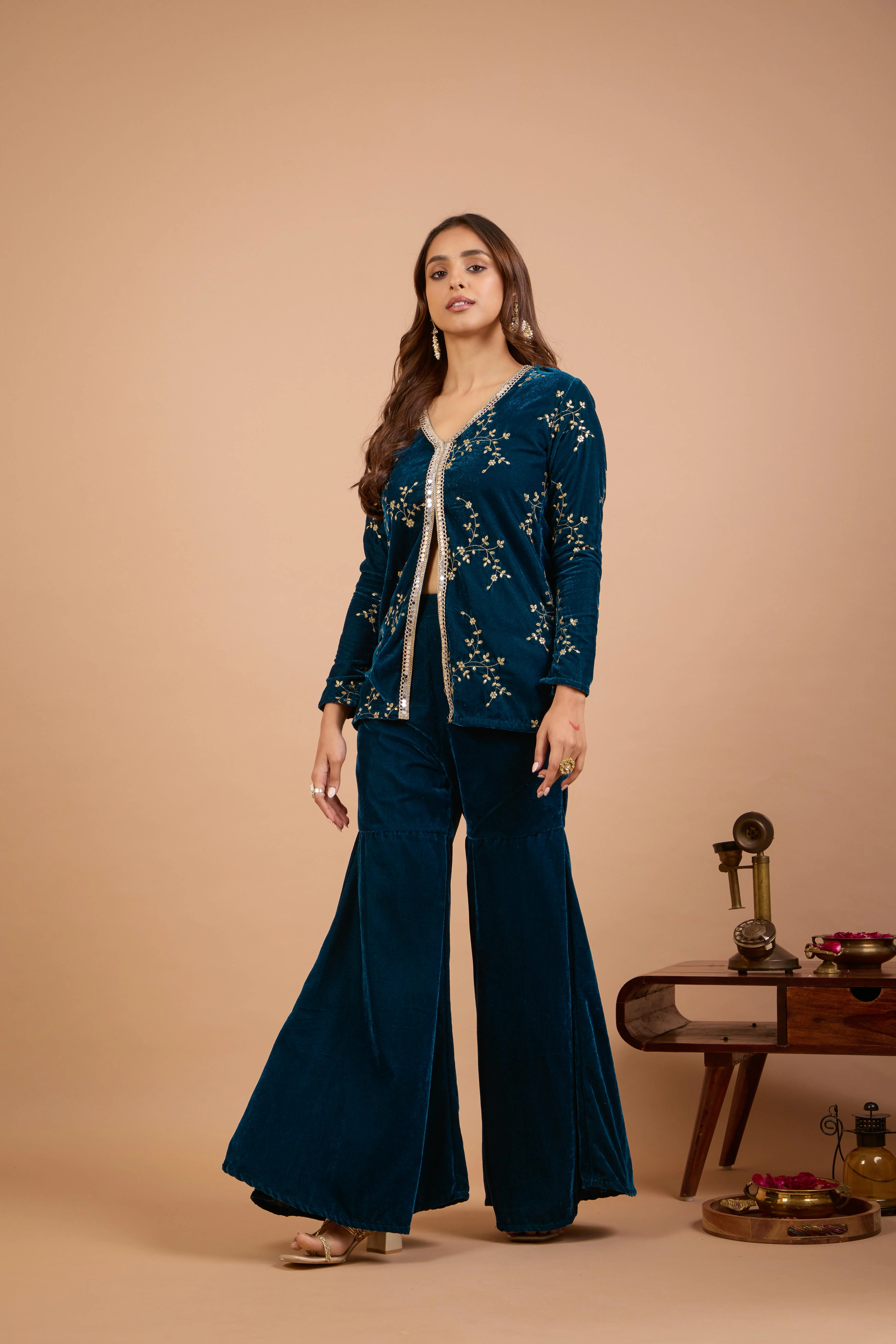 Alaya Jugni Bahamas Blue Velvet Jacket Kurta Set - Image 2