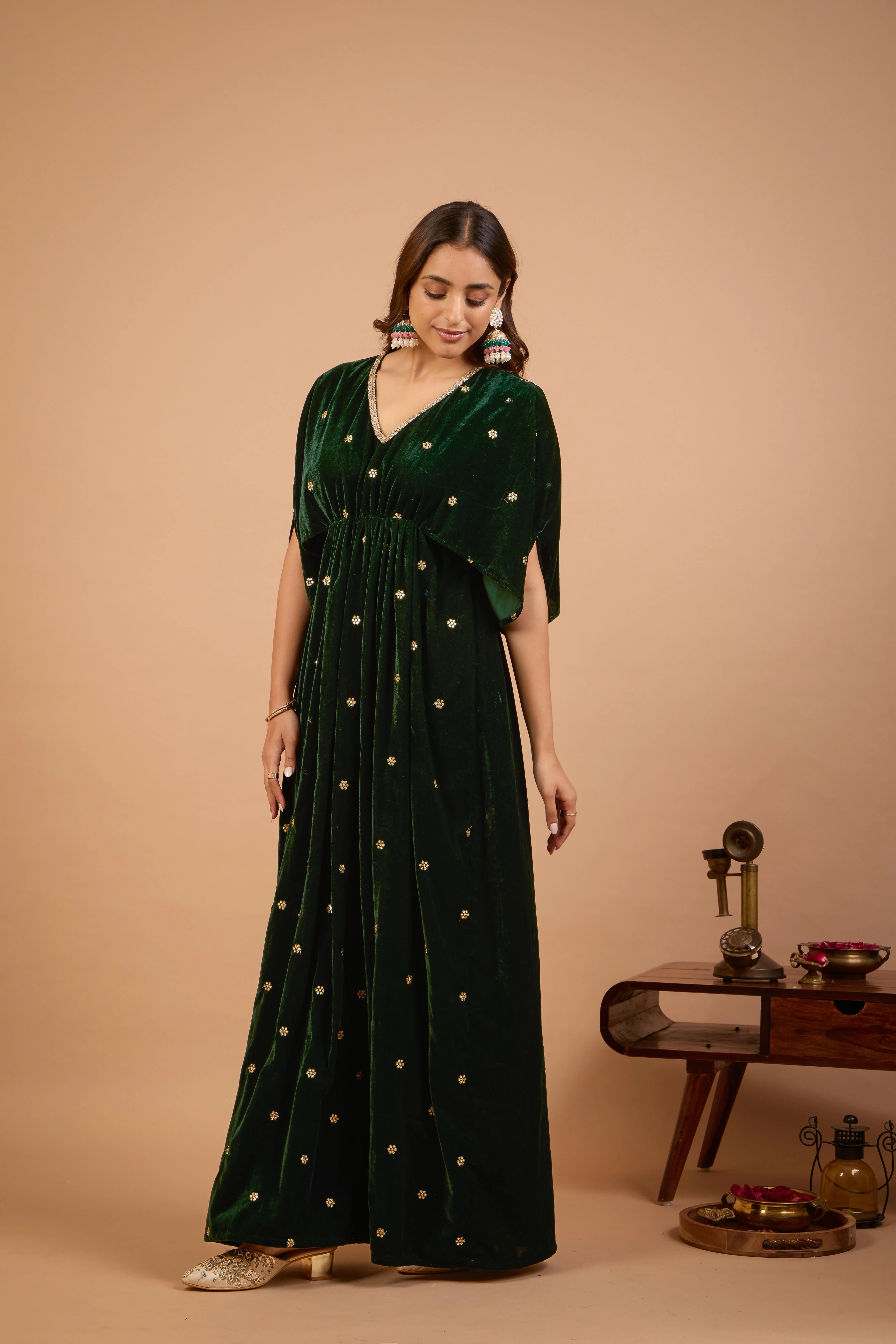Alaya Jugni Emerald Green Velvet Vines Kaftan - Image 4