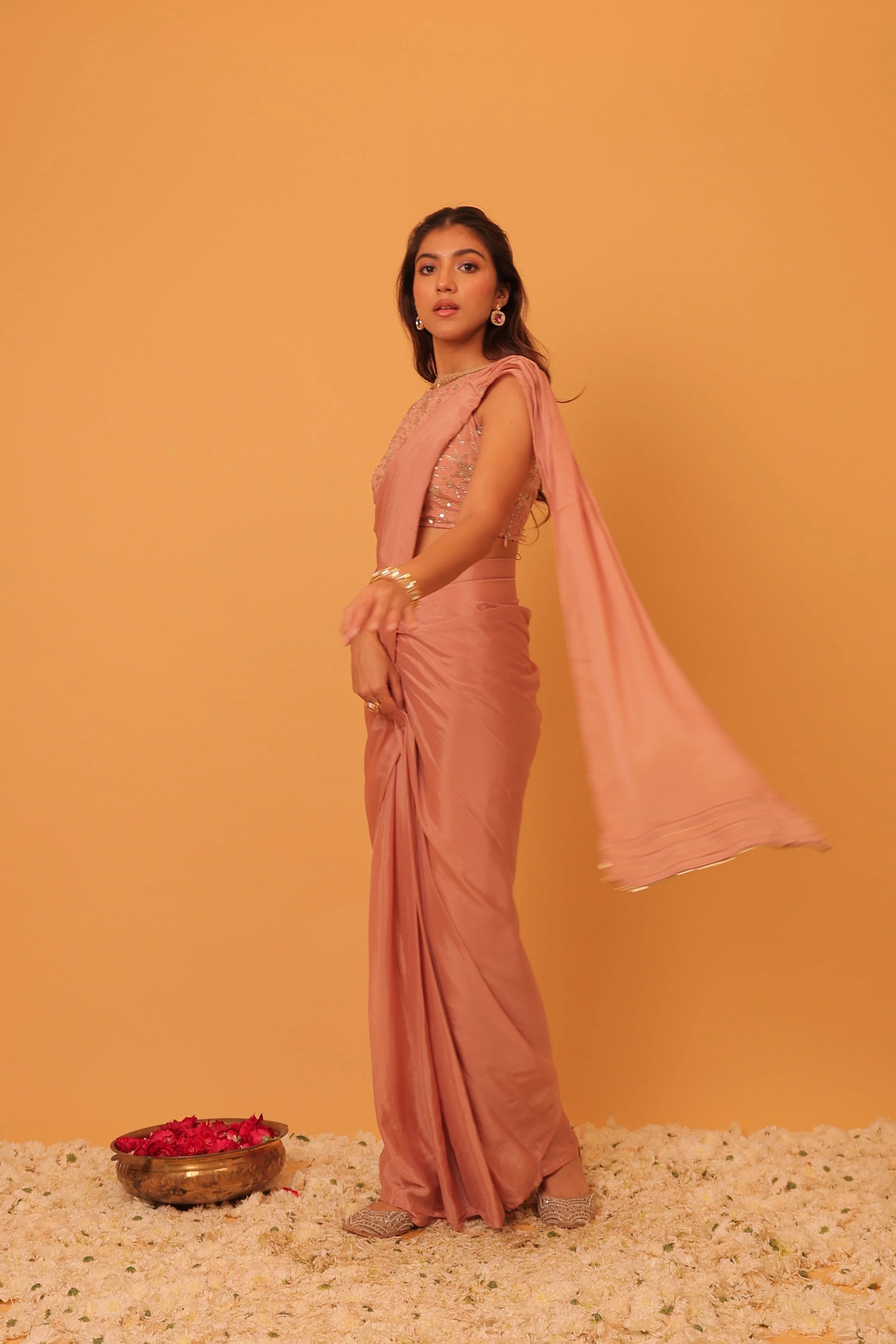 Alaya Mehfil Blush Pink Drape Sari Set - Image 2