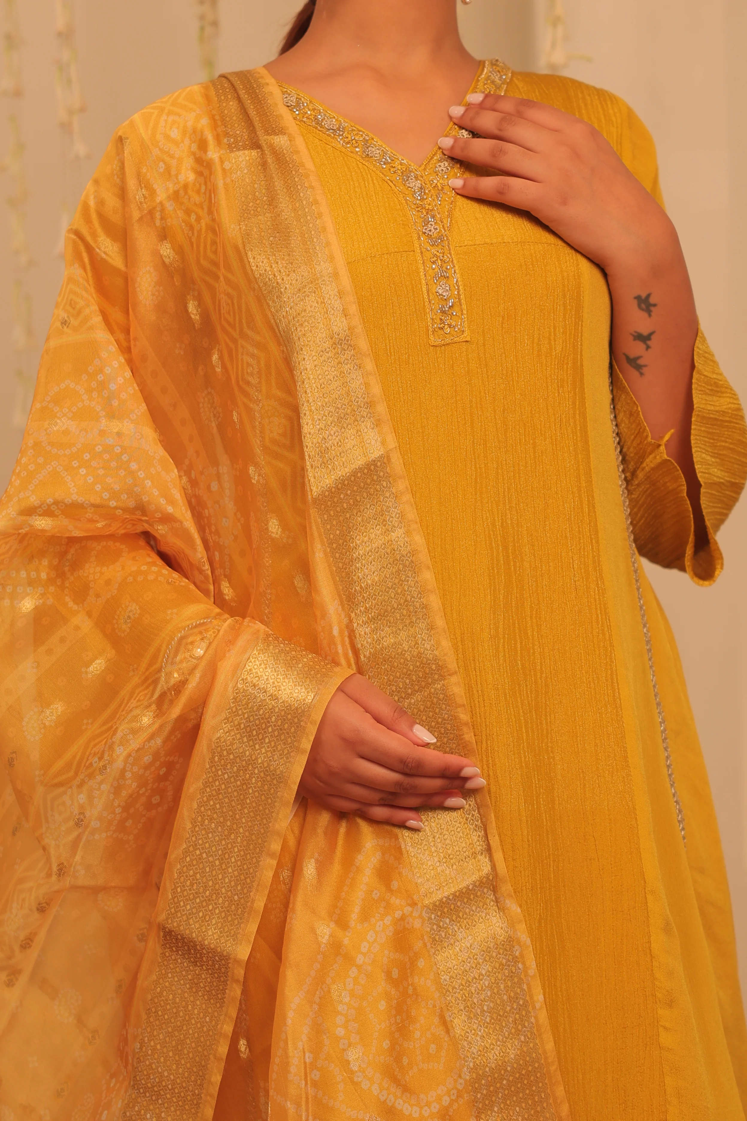 Mehfil Sunflower Kurta Set - Image 2