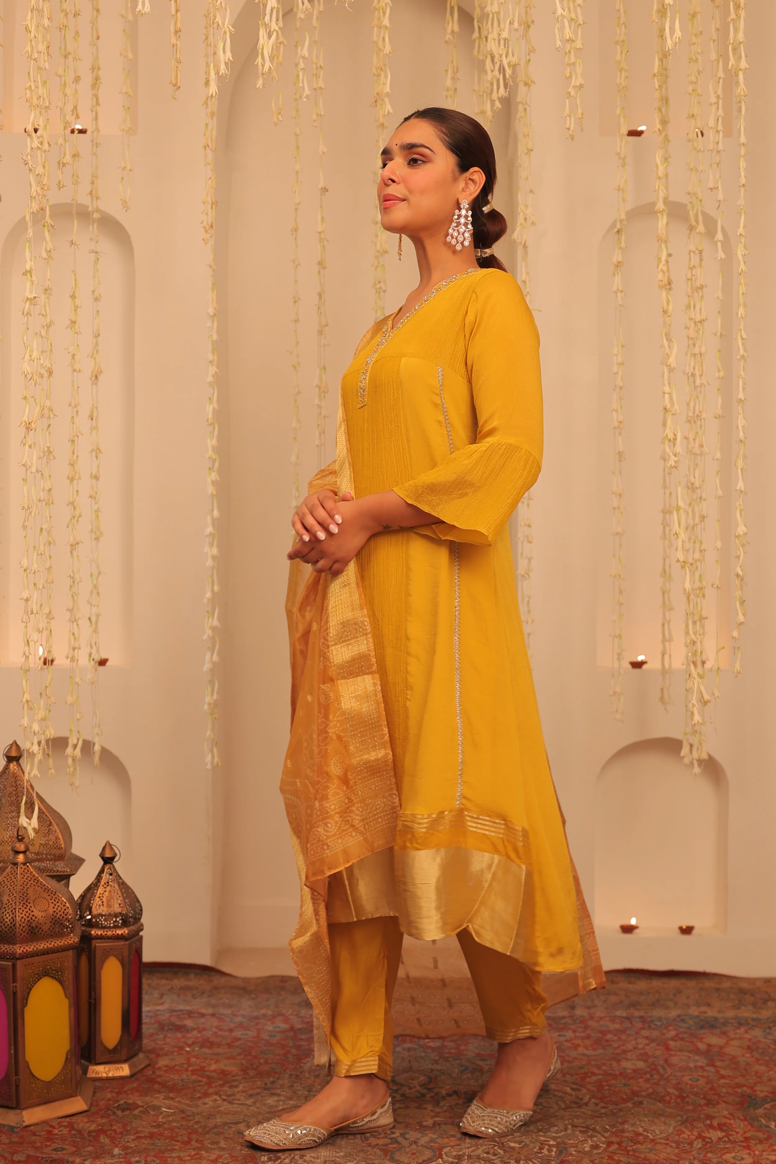 Mehfil Sunflower Kurta Set - Image 6