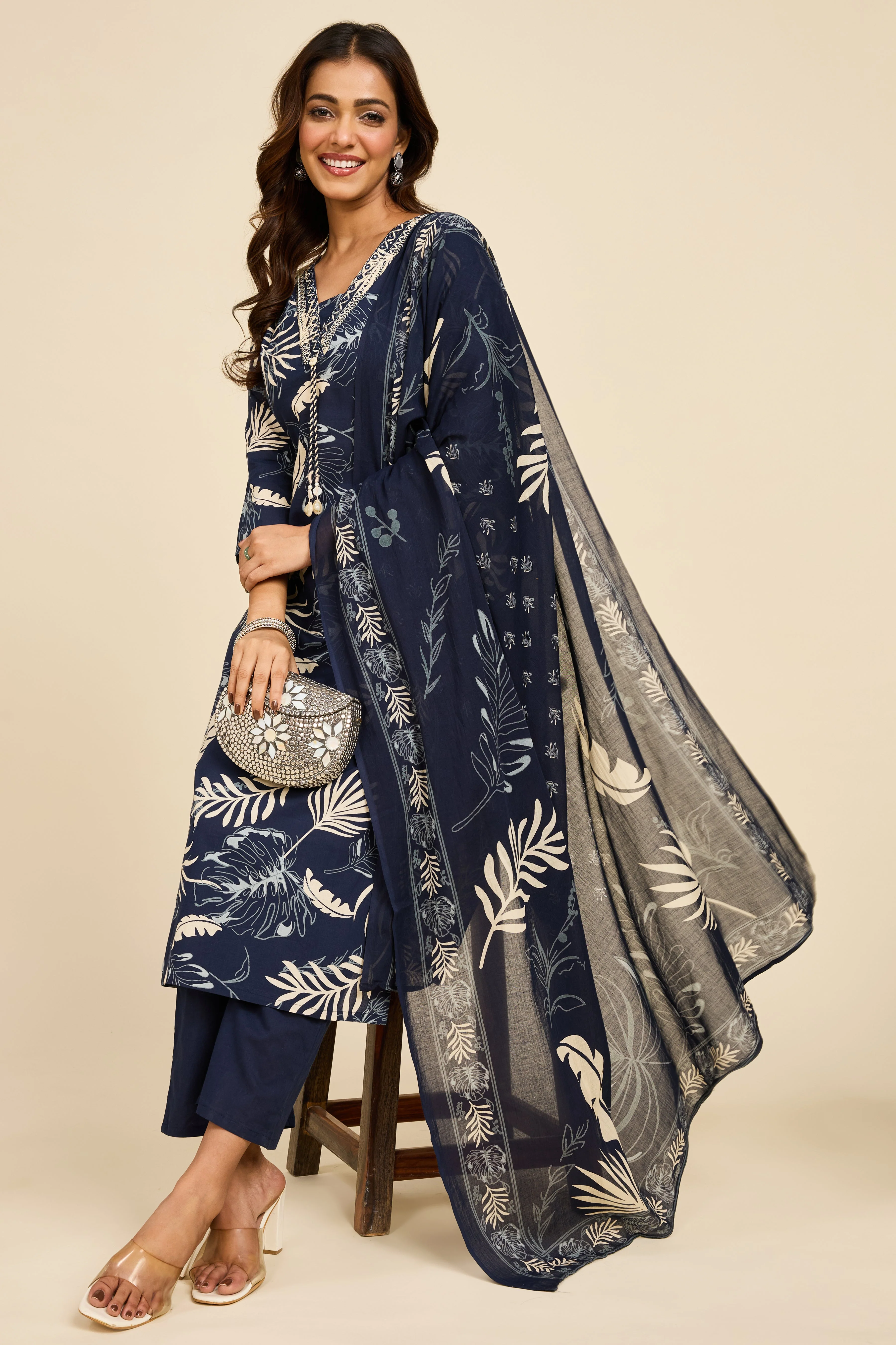 Alaya Select Navy Fern Kurta Set - Image 3