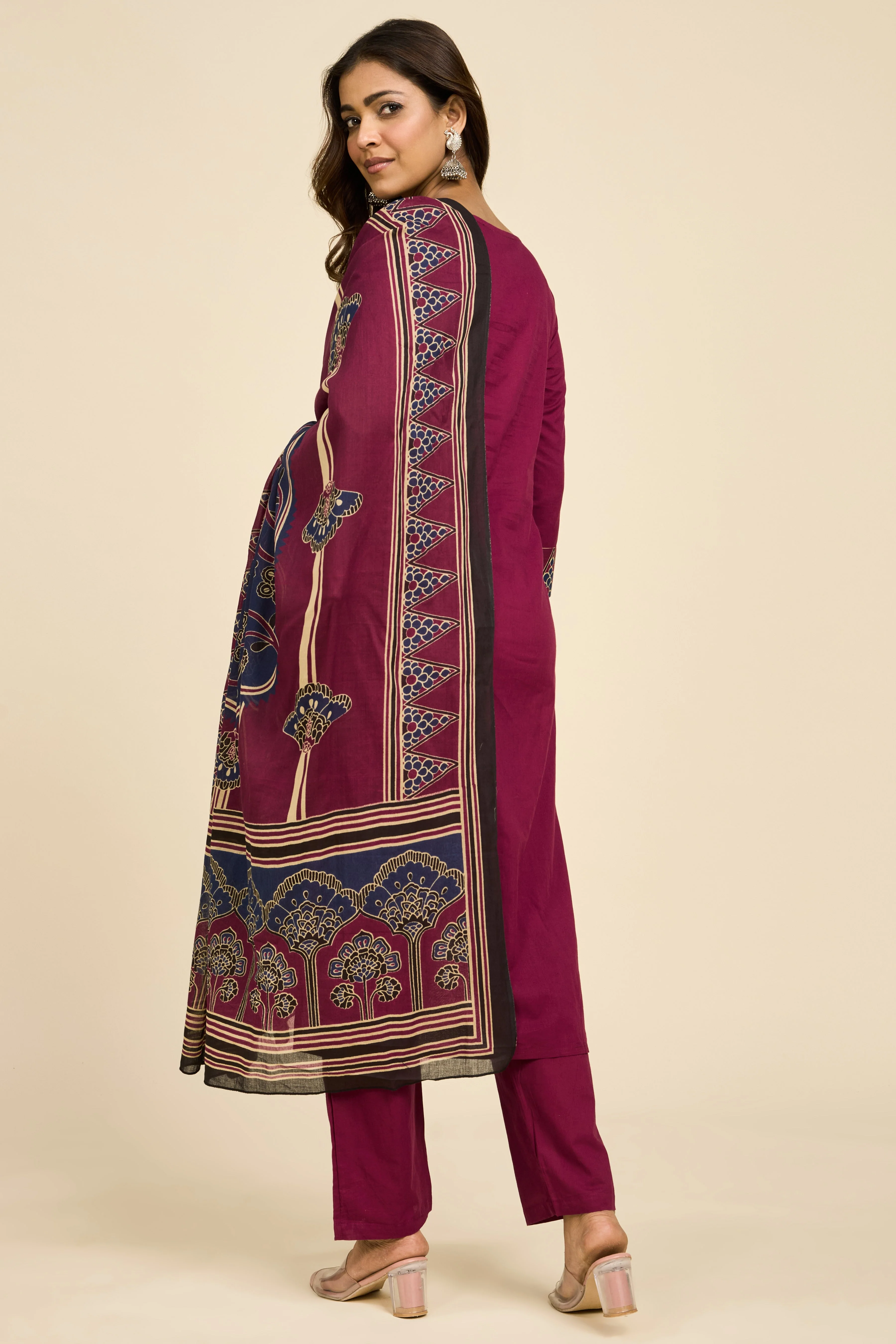 Alaya Select Wine Heritage Kurta Set - Image 2