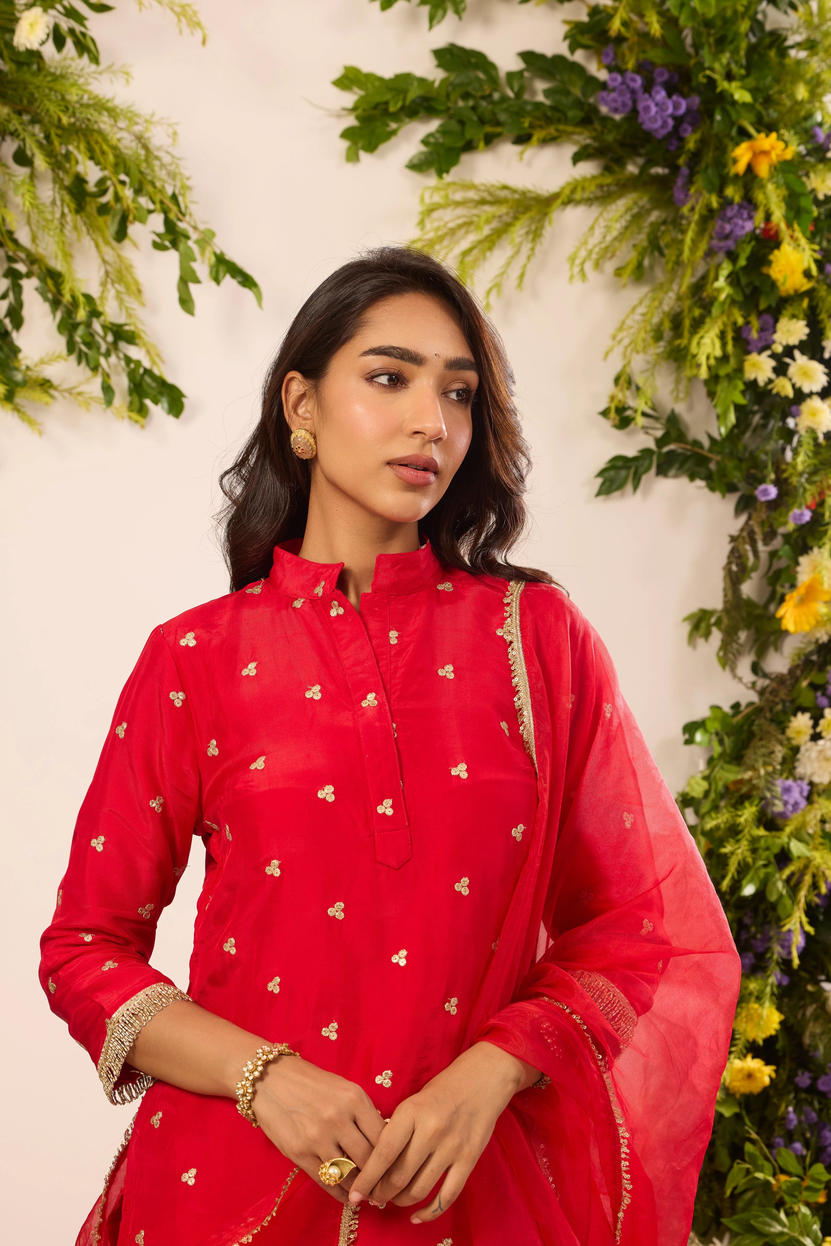 Mastaani Classic Red Kurta Set - Image 4