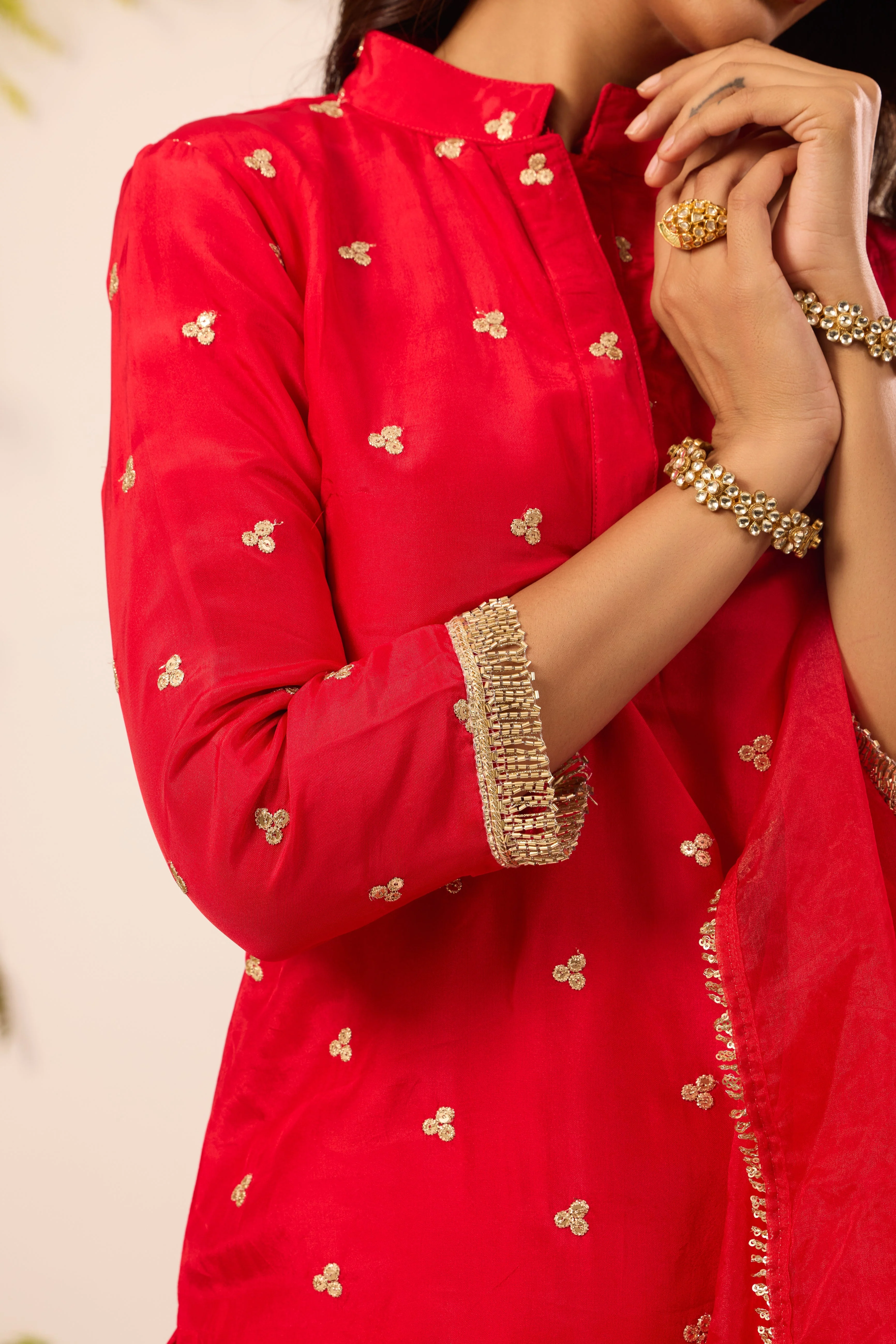 Mastaani Classic Red Kurta Set - Image 5