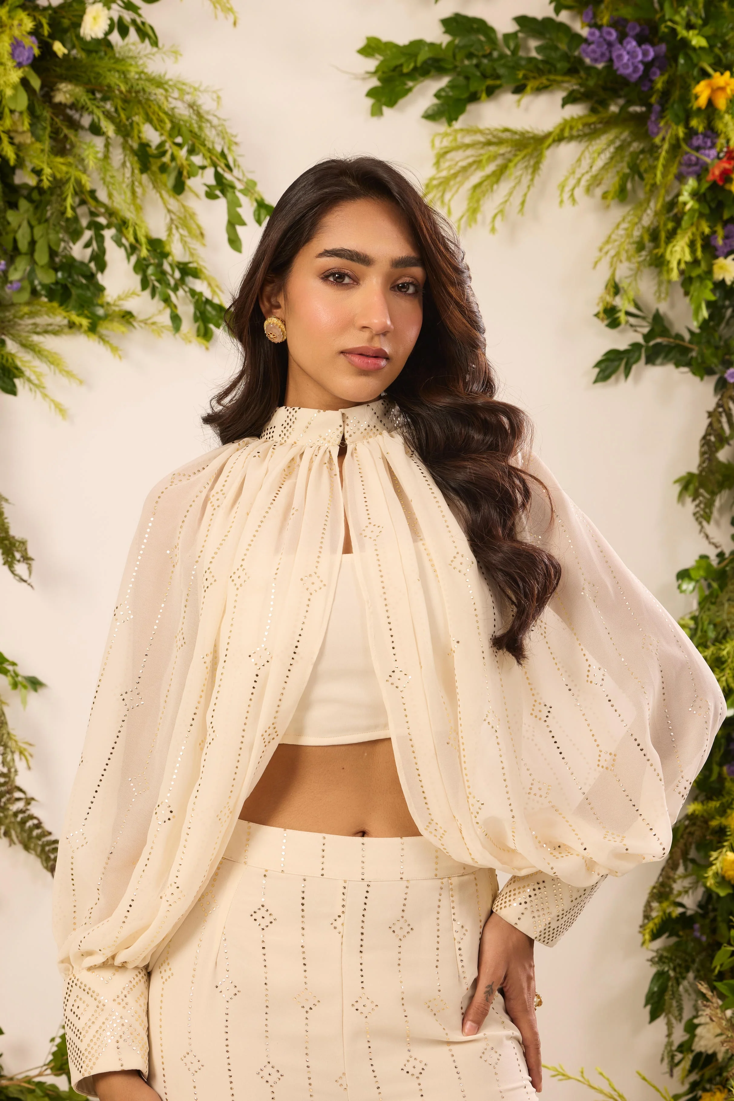 Mastaani Ivory Glow Cape Set - Image 2