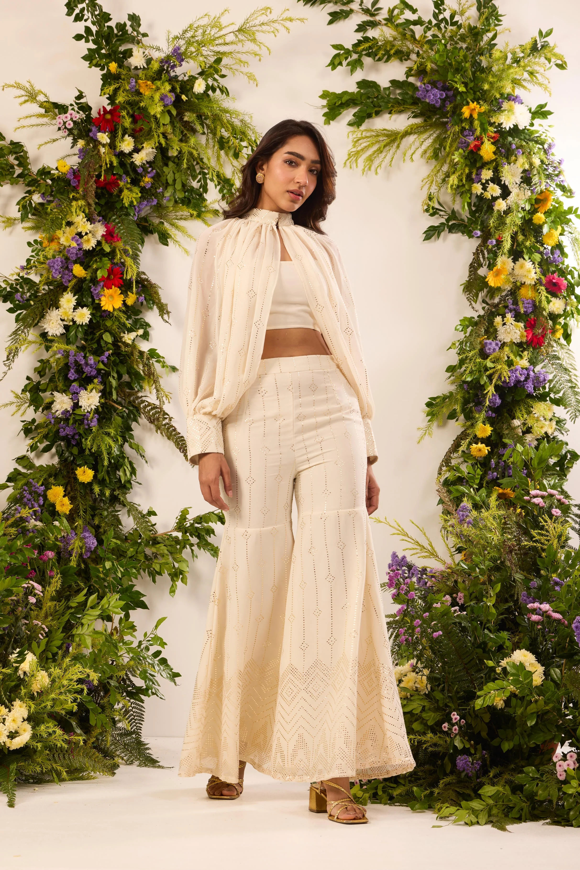 Mastaani Ivory Glow Cape Set - Image 4