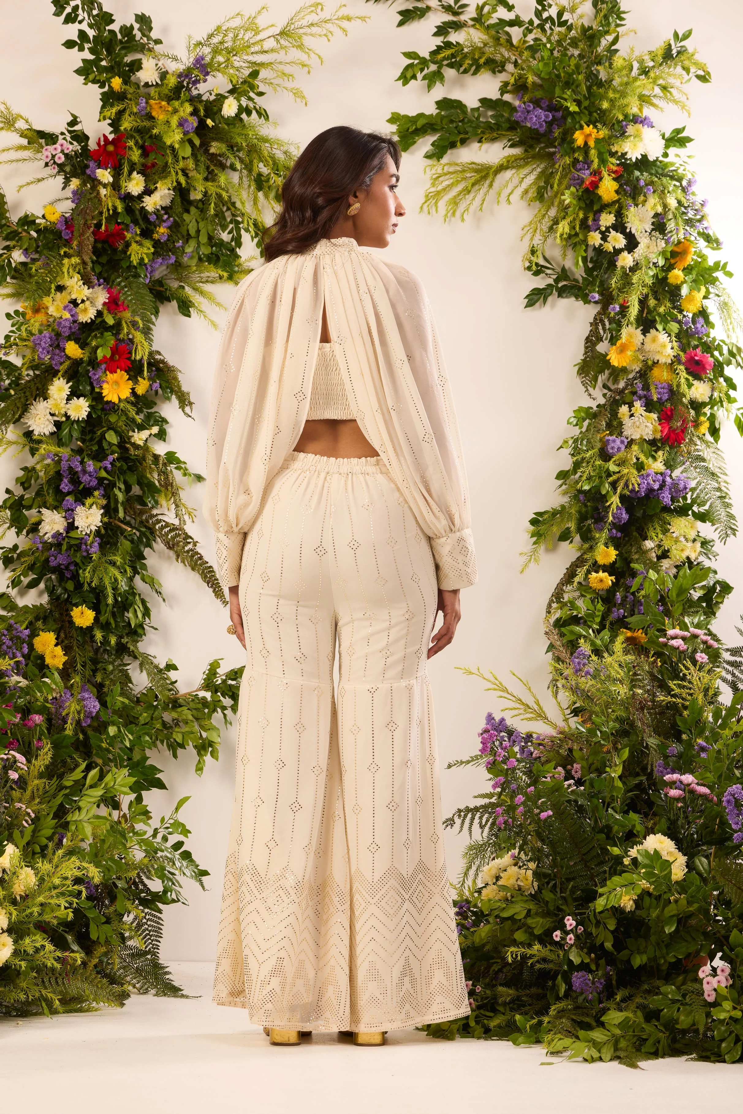 Mastaani Ivory Glow Cape Set - Image 5