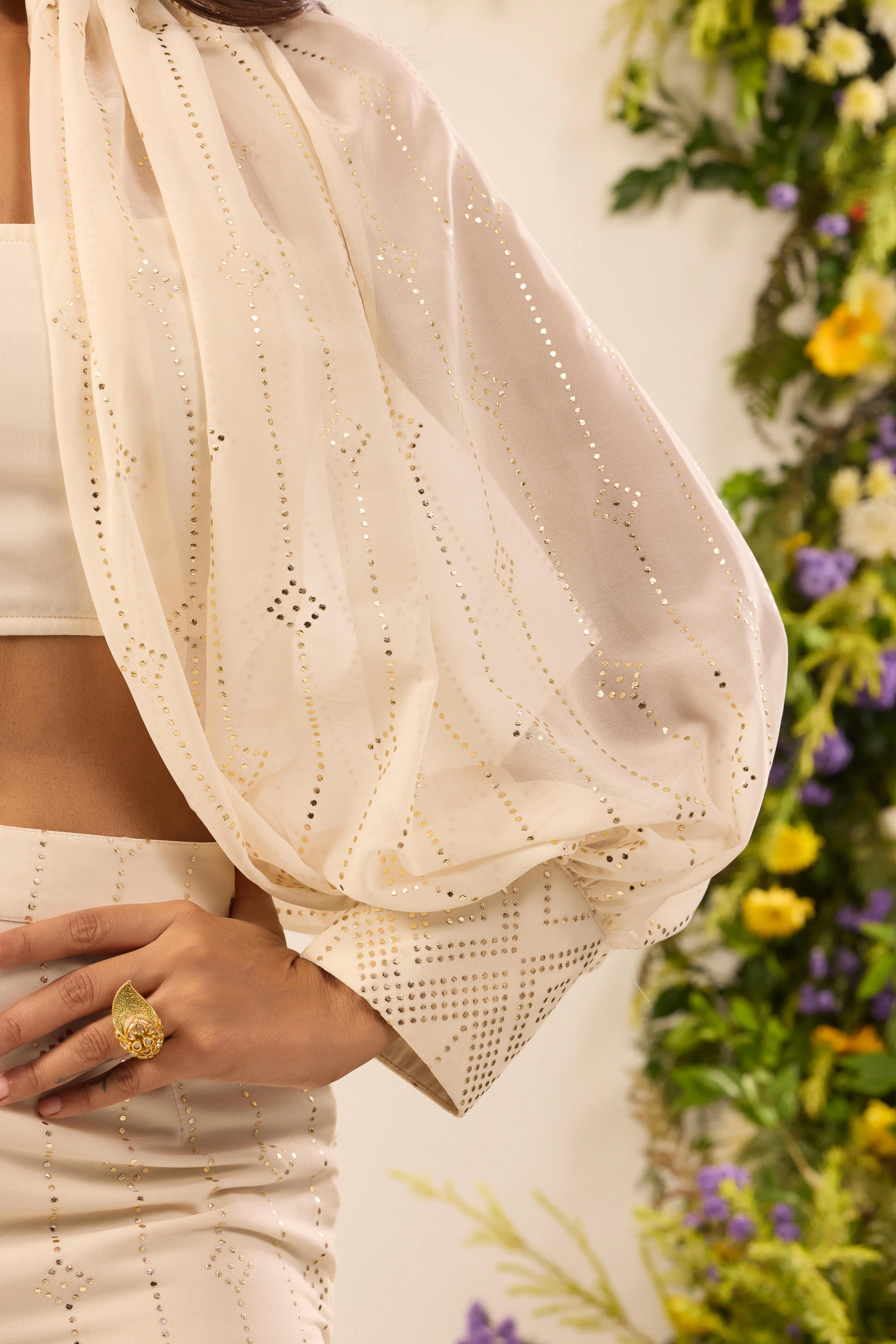 Mastaani Ivory Glow Cape Set - Image 6